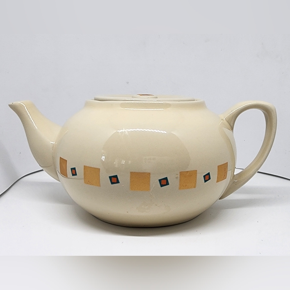 Vintage‎ Retro Porcelain Teapot Geometric Shapes Liz Claiborne?